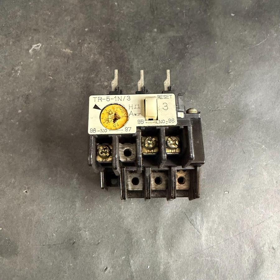 Used FUJI ELECTRIC TR-5-1N/3 THERMAL OVERLOAD RELAY