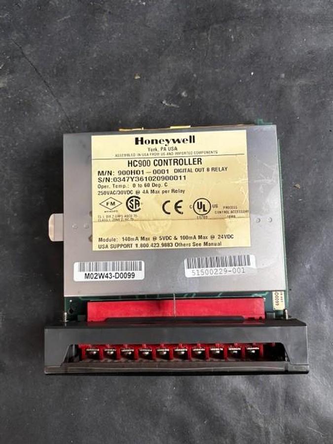 Used HONEYWELL 900H01-0001 OUTPUT MODULE