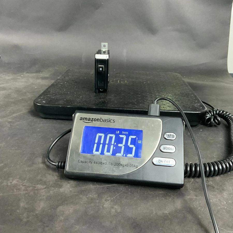 Used CUTLER HAMMER M1640 CIRCUIT BREAKER ($15 OBO)