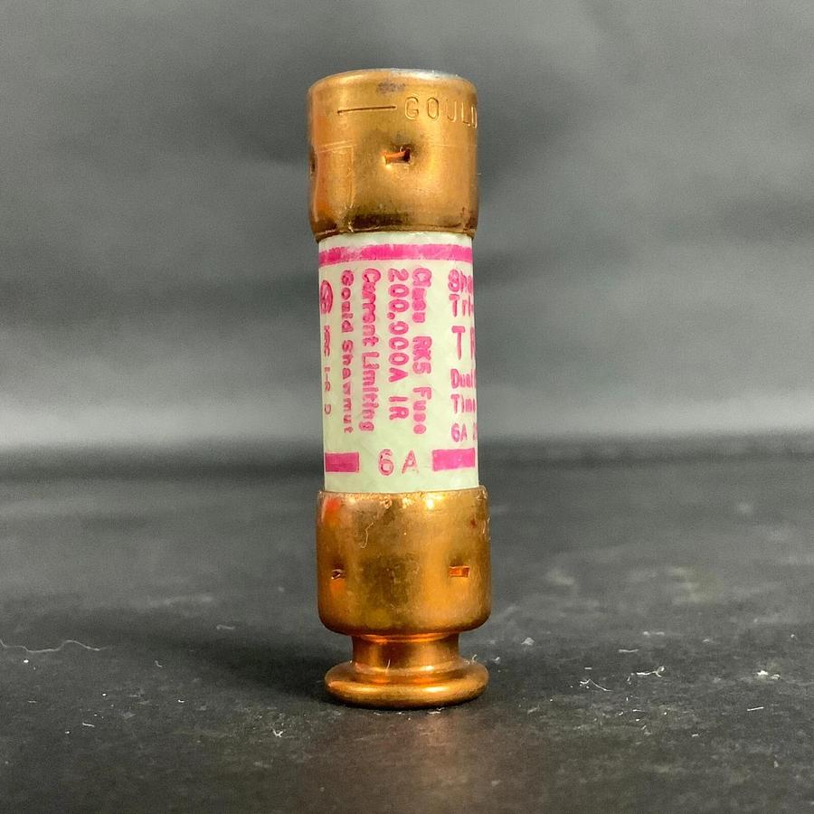 FERRAZ SHAWMUT TRI-ONIC TR6R FUSE - SET OF 5 ($20 OBO)