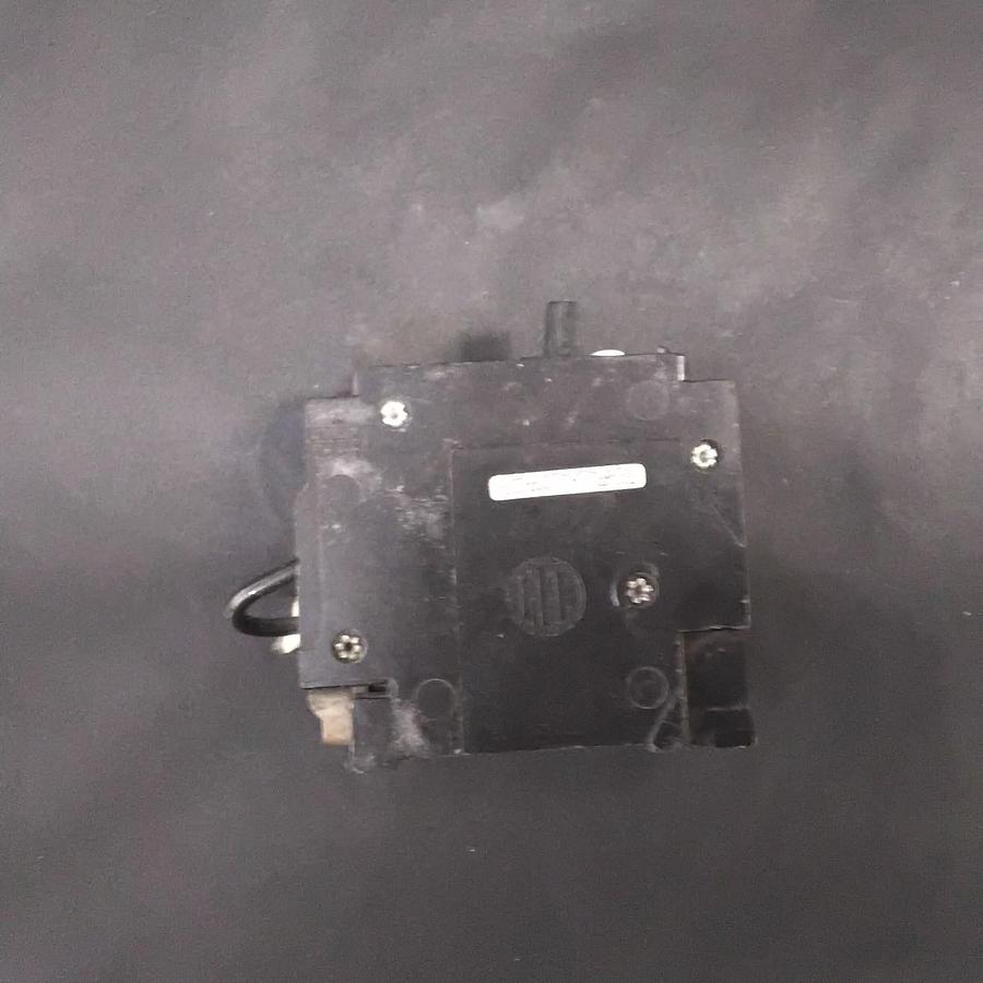 Used SIEMENS GFCI 20 AMP CIRCUIT BREAKER ($15 OBO)