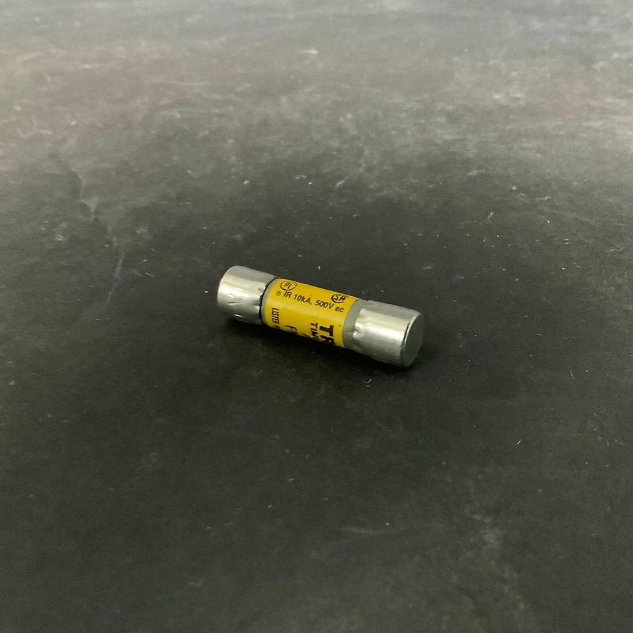 Used BUSSMANN FNQ 1-1/4 TIME DELAY FUSE - SET OF 2 ($6 OBO)