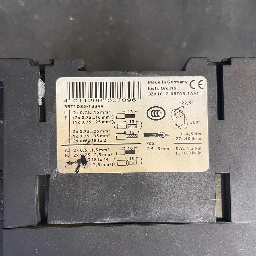 Used SIEMENS 3RT1035-1BB44 POWER CONTRACTOR