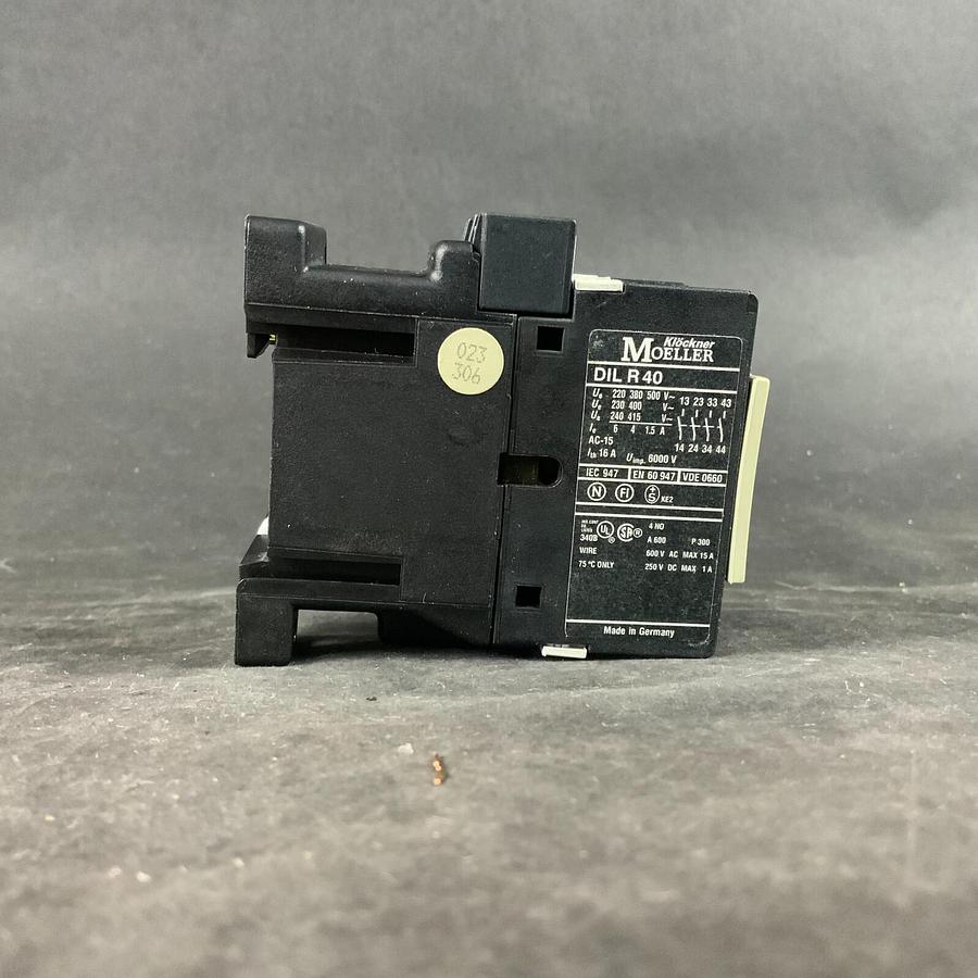 Used MOELLER DIL R40 110V CONTACTOR ($20 OBO)