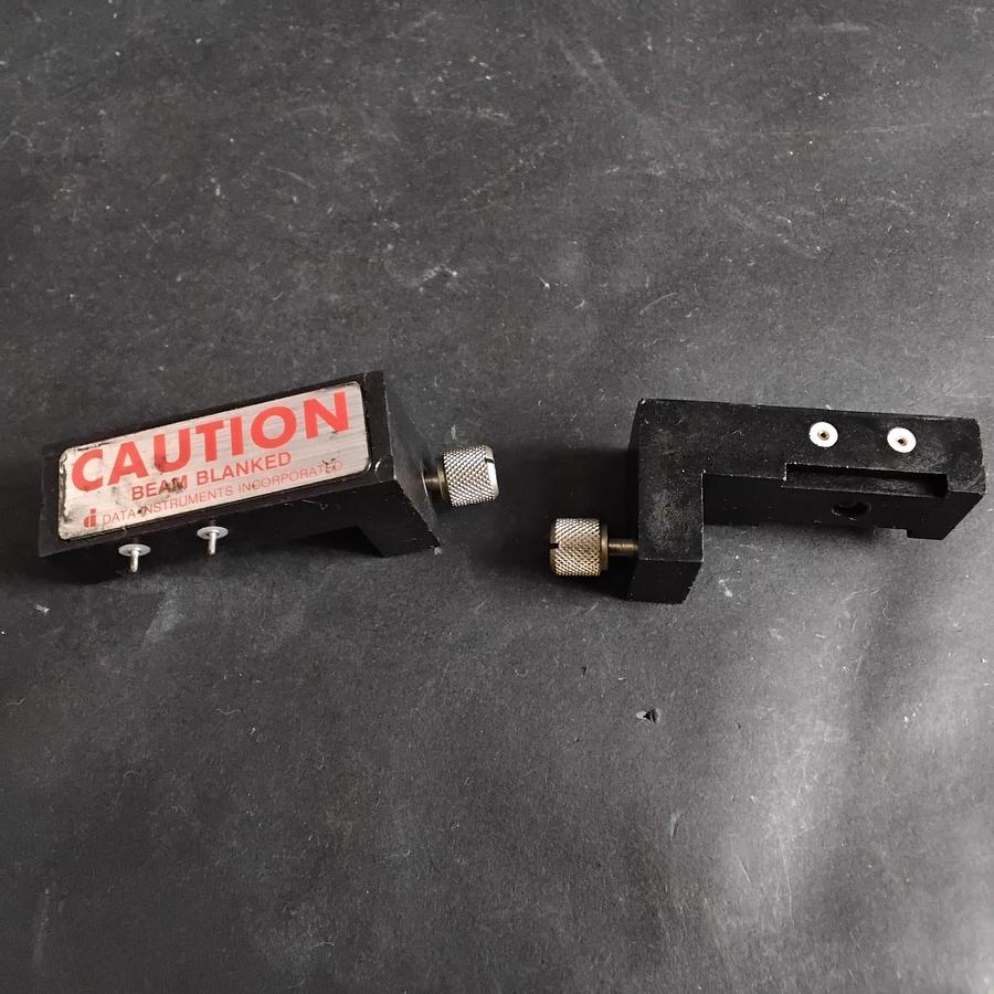 Used DATA INSTRUMENTS BEAM-BLOCKING SENSOR ACCESSORY- GROUP OF 2 ($8 OBO)