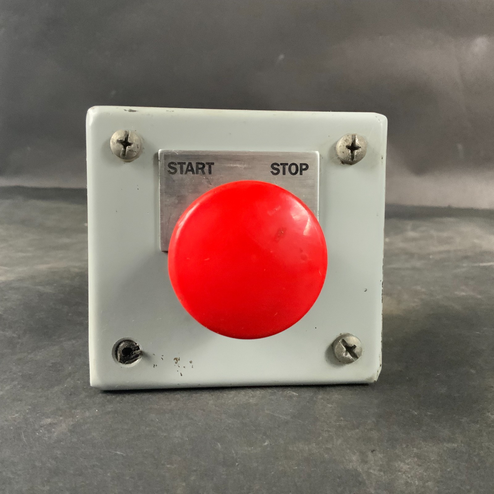 Used RITTAL A-2013 INDUSTRIAL CONTROL ENCLOSURE ($40 OBO)