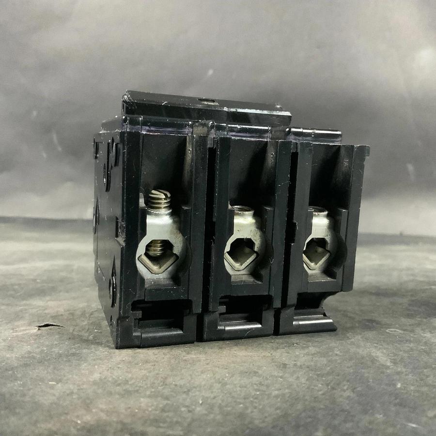 Used EATON TYPE BA 15AMP CIRCUIT BREAKER ($10 OBO)