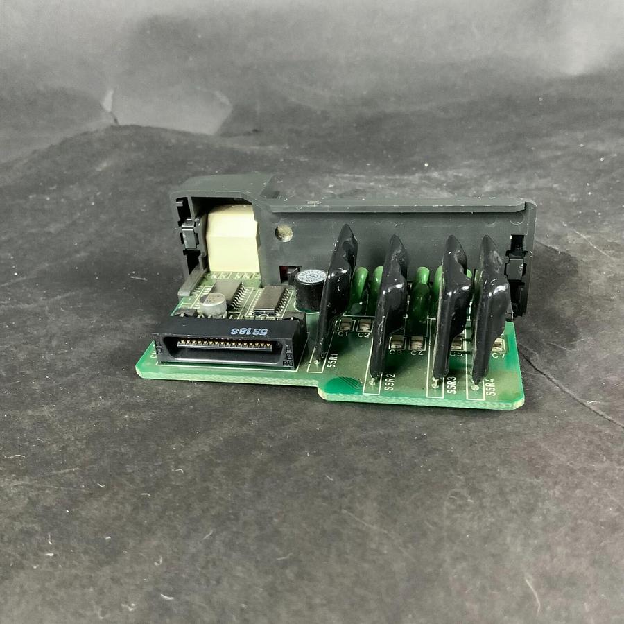 Used KOYO D2-08TA DISCRETE OUTPUT MODULE ($30 OBO)