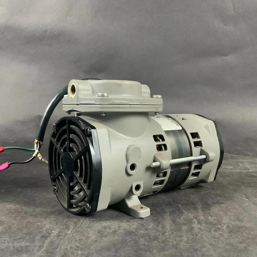 Used THOMAS 107CAB20TFE-119 COMPRESSOR ($145 OBO)