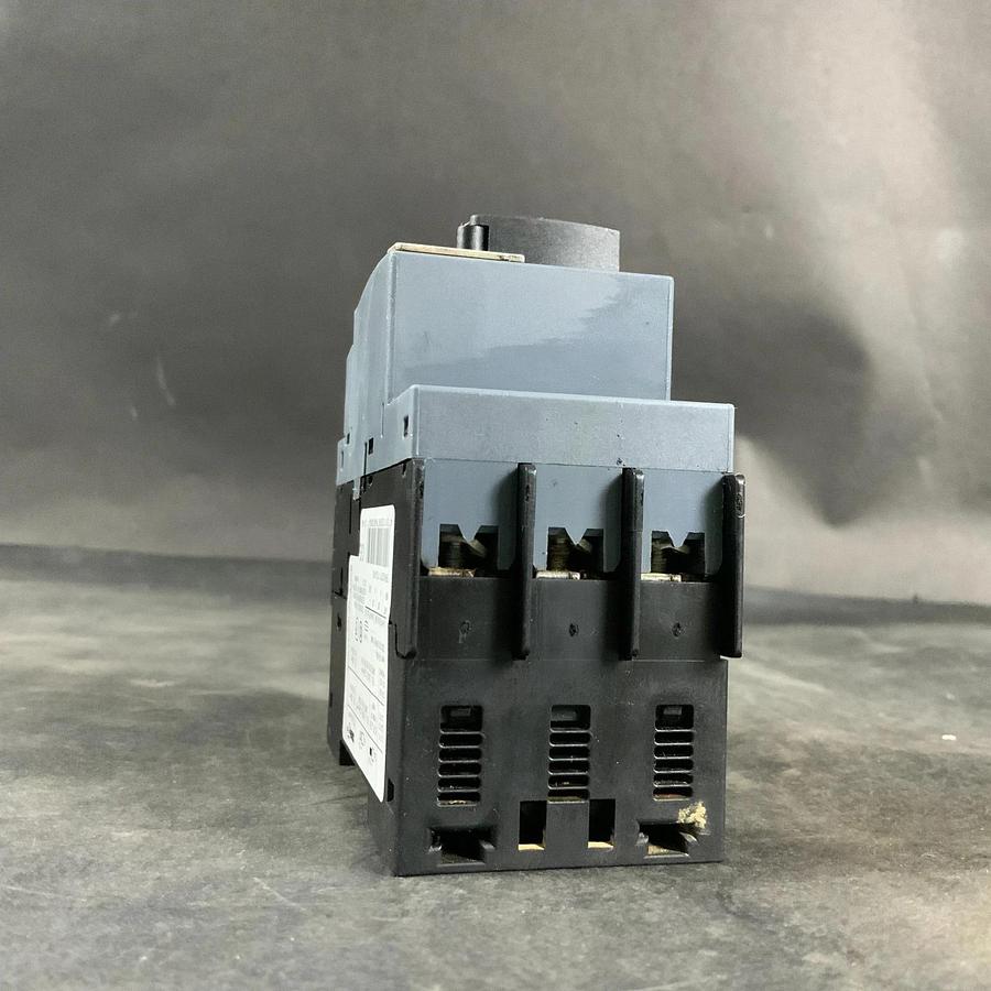 Used SIEMENS 3RV2011-1GA15 SIRIUS CIRCUIT BREAKER ($20 OBO)