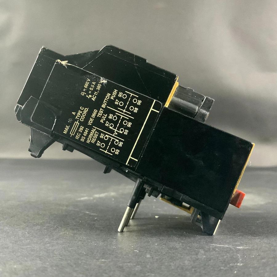 Used ALLEN BRADLEY 193-BSB 22 SERIES B RELAY ($20 OBO)