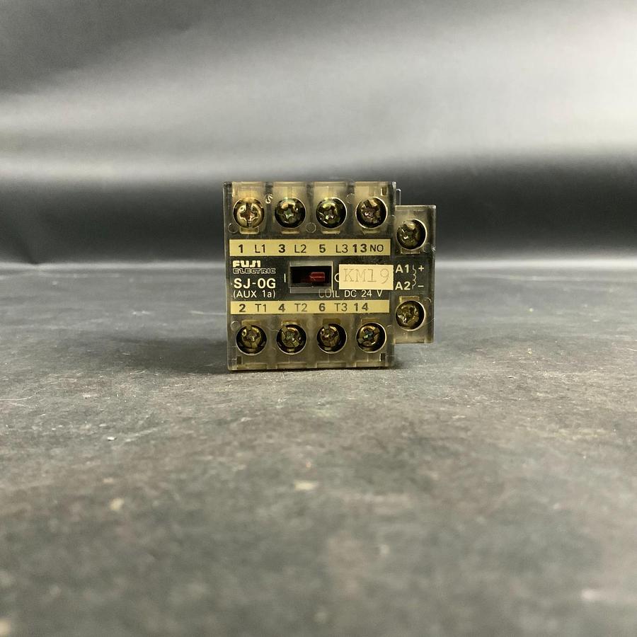 Used FUJI ELECTRIC SJ-O6 MAGNETIC CONNECTOR ($45 OBO)