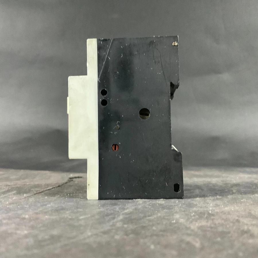 Used SIEMENS 3VU1300-1MH00 CIRCUIT BREAKER ($35 OBO)