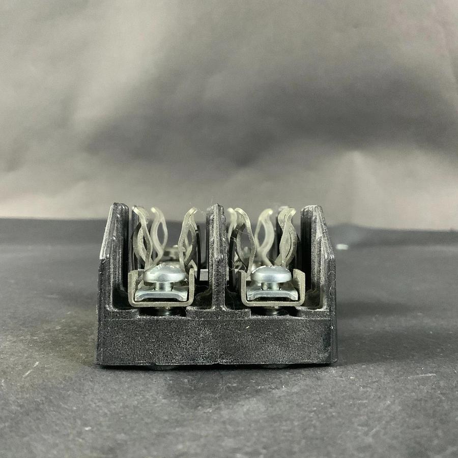 Used BUSSMANN H25030-2PR FUSE HOLDER ($8 OBO)