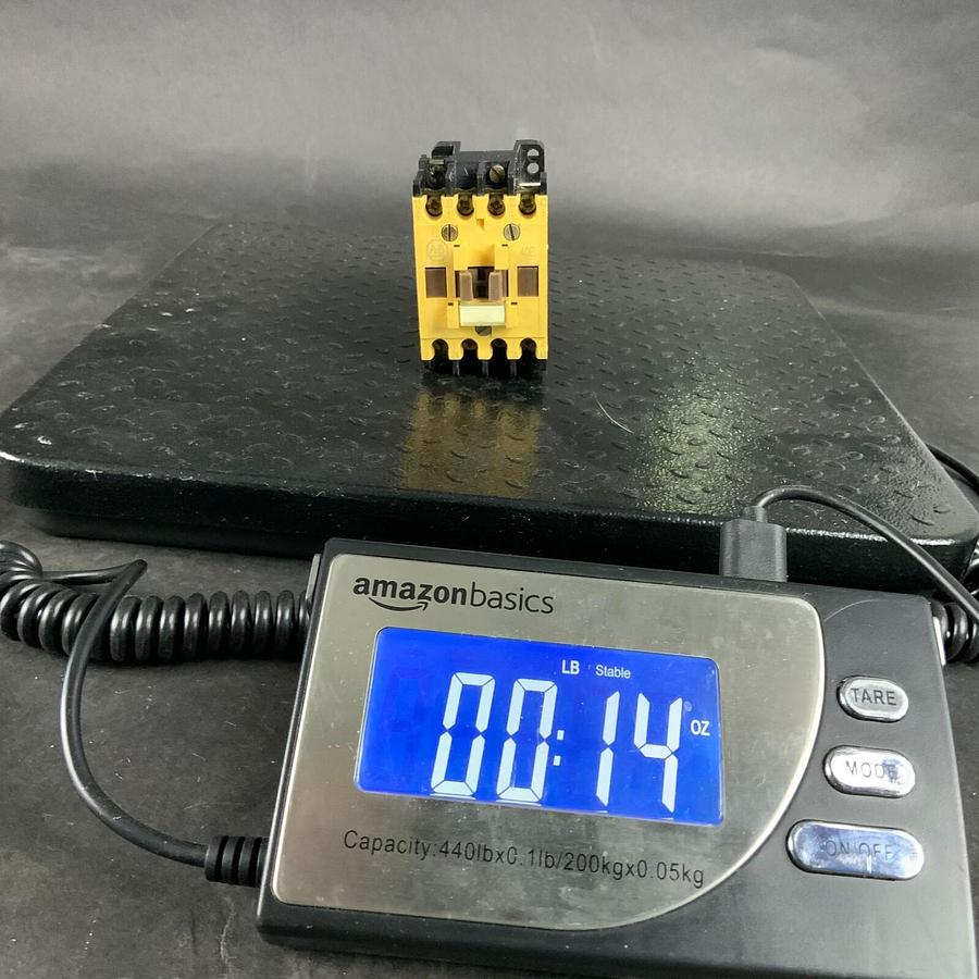 Used ALLEN BRADLEY 700-F400A1 B CONTACTOR 110-120V 50-60HZ ($10 OBO)