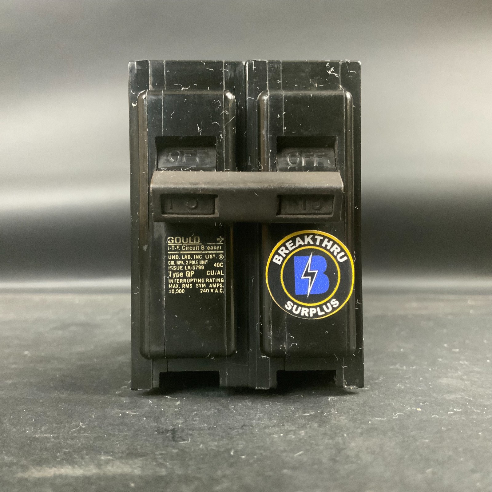 Used ITE QP215 CIRCUIT BREAKER ($10 OBO)