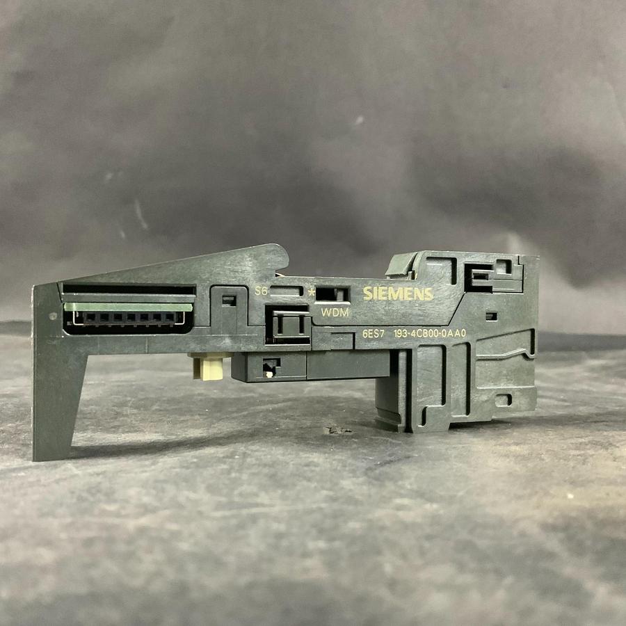 Used SIEMENS 6ES7 193-4CB00-0AA0 TERMINAL MODULE ($10 OBO)