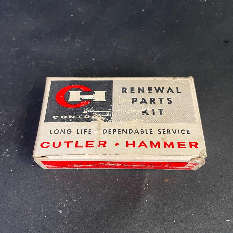 Used CUTLER HAMMER 6-1-3 MAIN LINE CONTACTS SIZE 0-3 POLE STARTER INDUSTRIAL OEM NEW