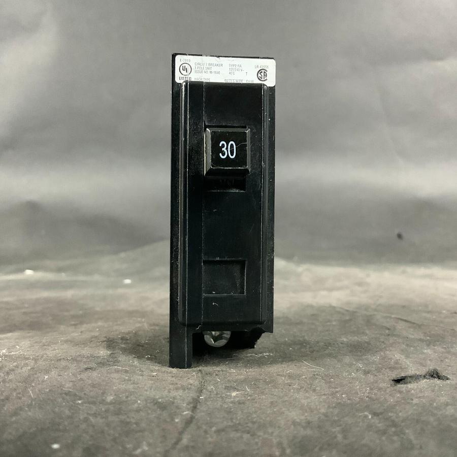 Used CUTLER HAMMER M1640 CIRCUIT BREAKER ($15 OBO)