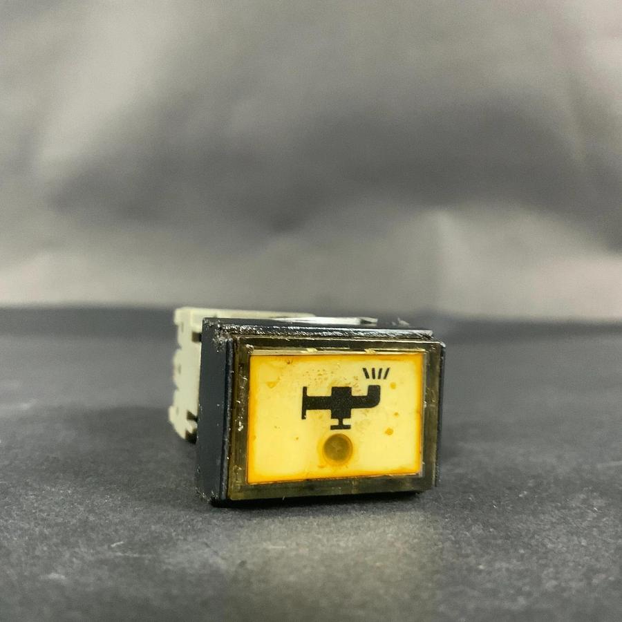 Used FUJI ELECTRIC AH165-TL5 PUSHBUTTON ($20 OBO)