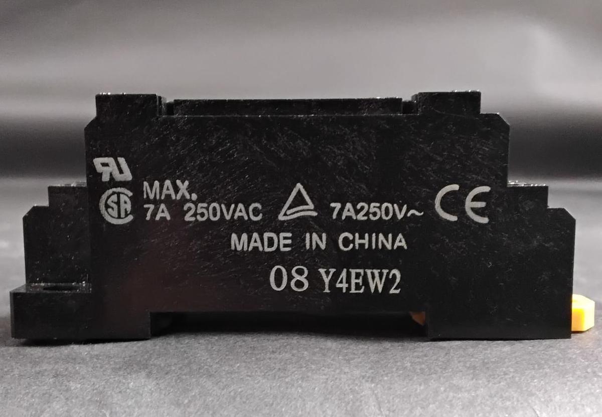 Used OMRON PYF08A-E RELAY SOCKET ($8 OBO)