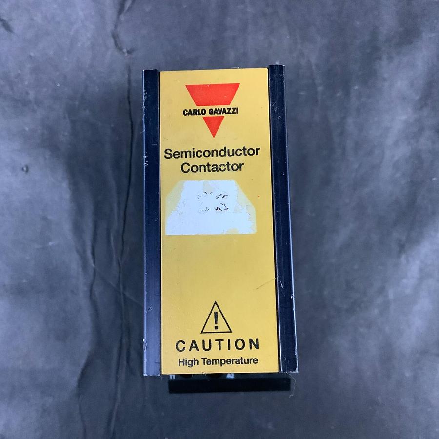 Used CARLO GAVAZZI RN1A48A30 CONTACTOR ($35 OBO)
