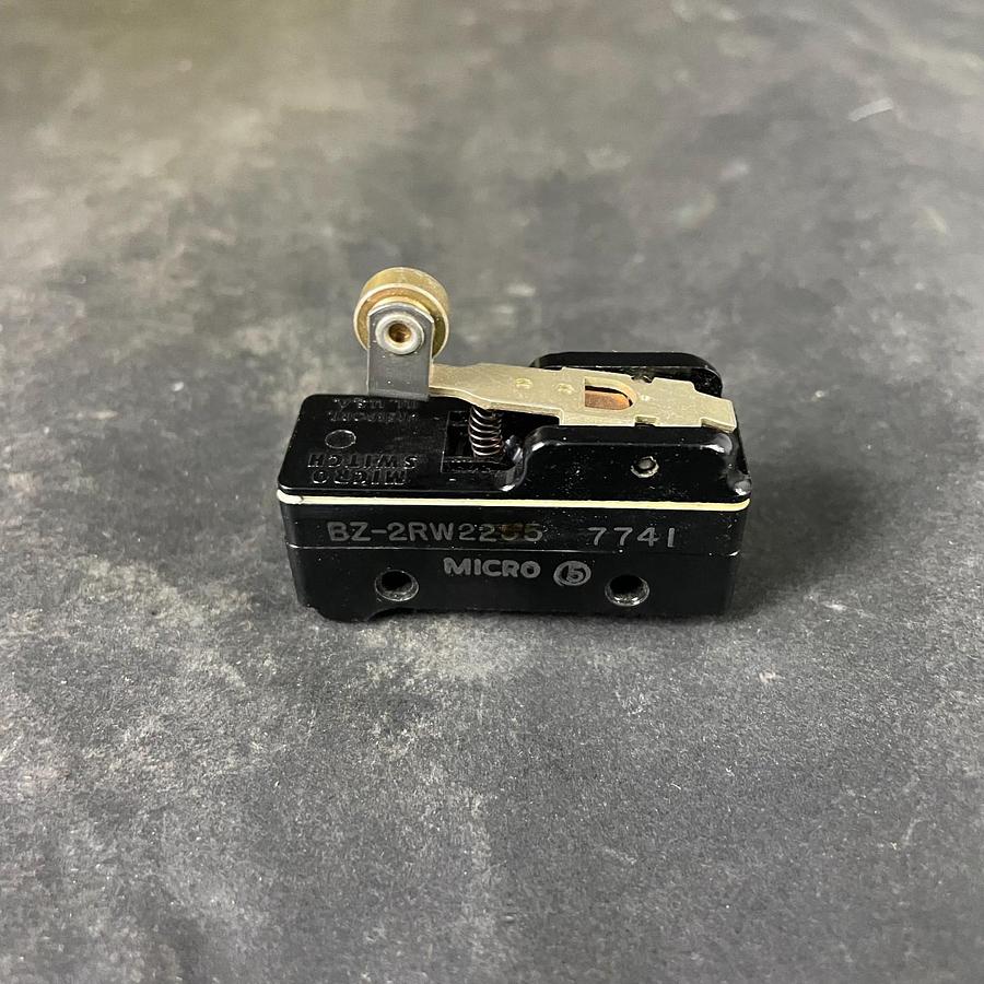 Used HONEYWELL BZ-2RW 2255 7741 - MICRO SWITCH