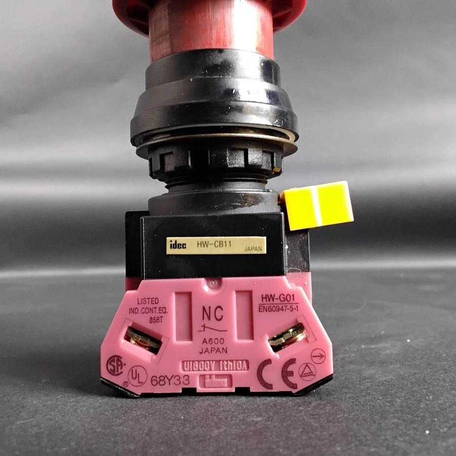Used IDEC HW-CB11 RED PUSH/TWIST BUTTON ($15 OBO)