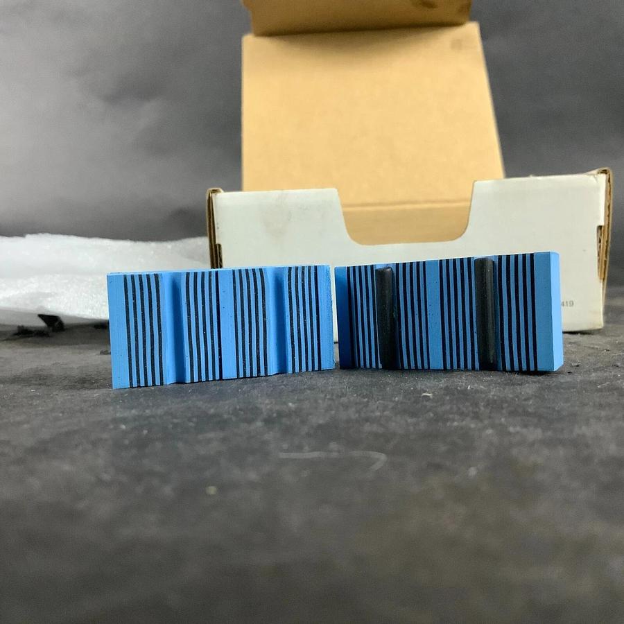 Used ROXTEC EZ00016000016 ENTRY MODULE KIT ($70 OBO)