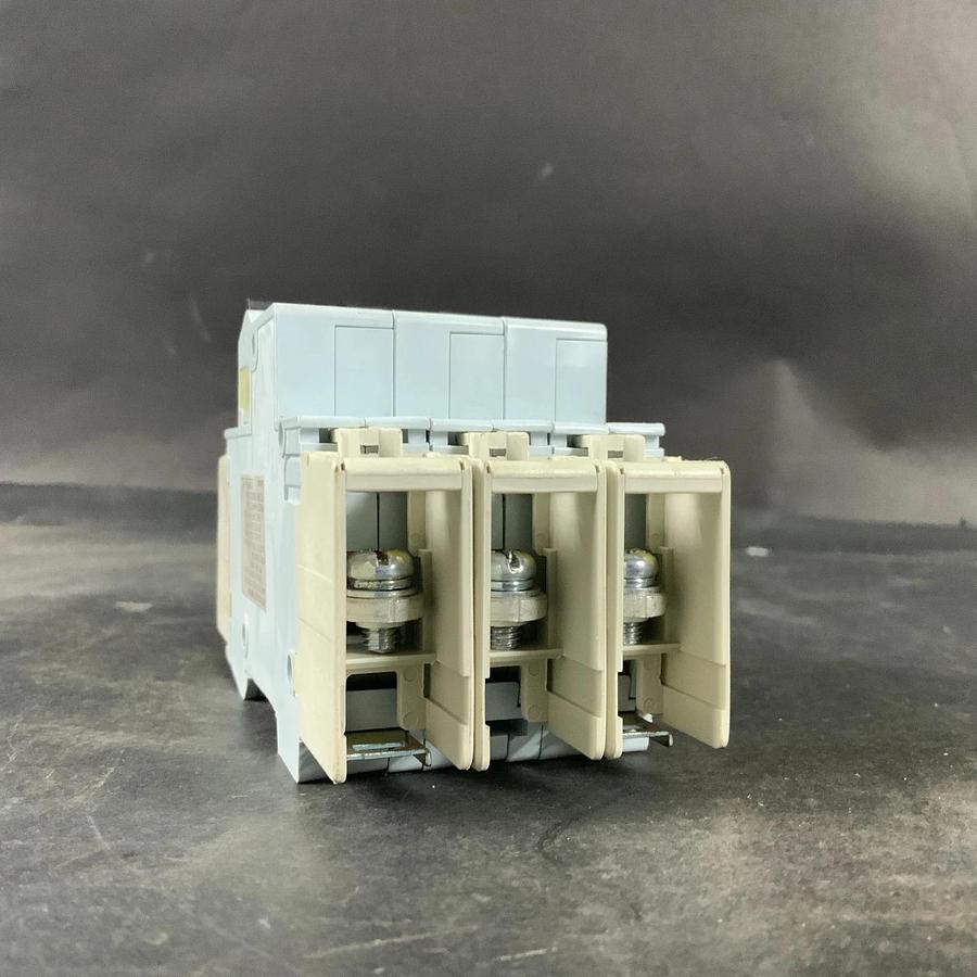 Used MITSUBISHI NF50-SMU 20A CIRCUIT BREAKER ($30 OBO)