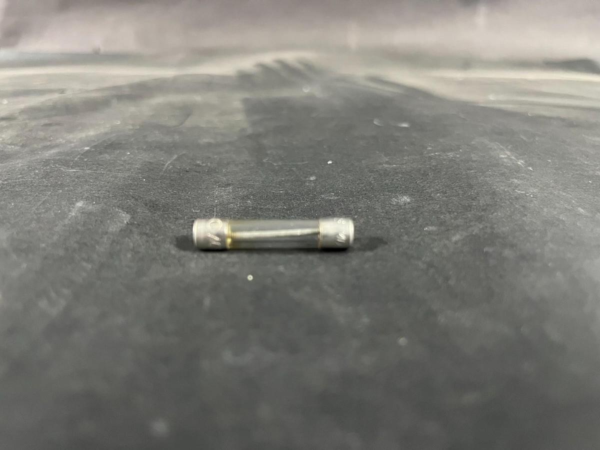 Used BUSSMANN MDL 1A FUSE DET OF 5 ($5 OBO)