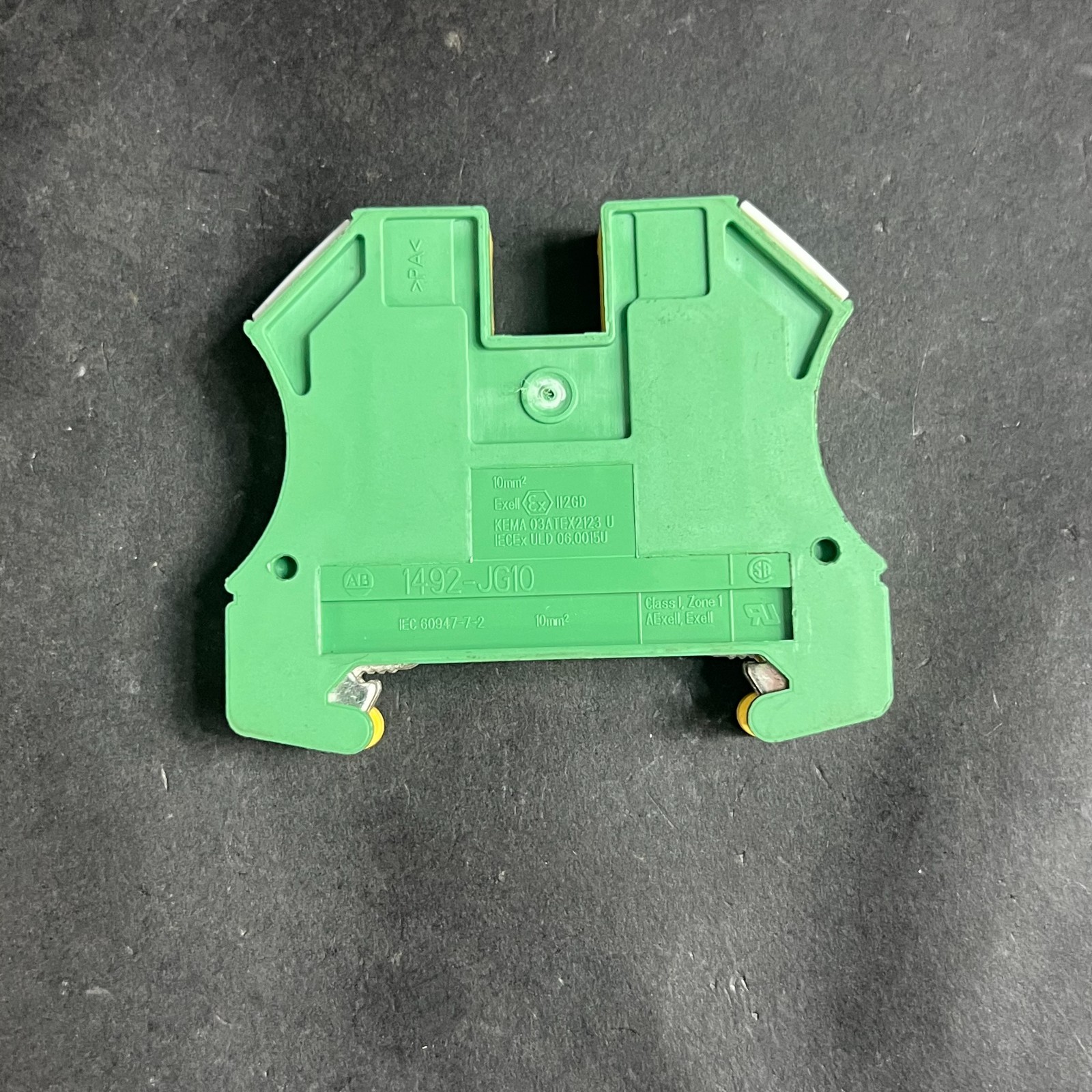 Used ALLEN BRADLEY 1492-JG10 TERMINAL BLOCK ($5 OBO)