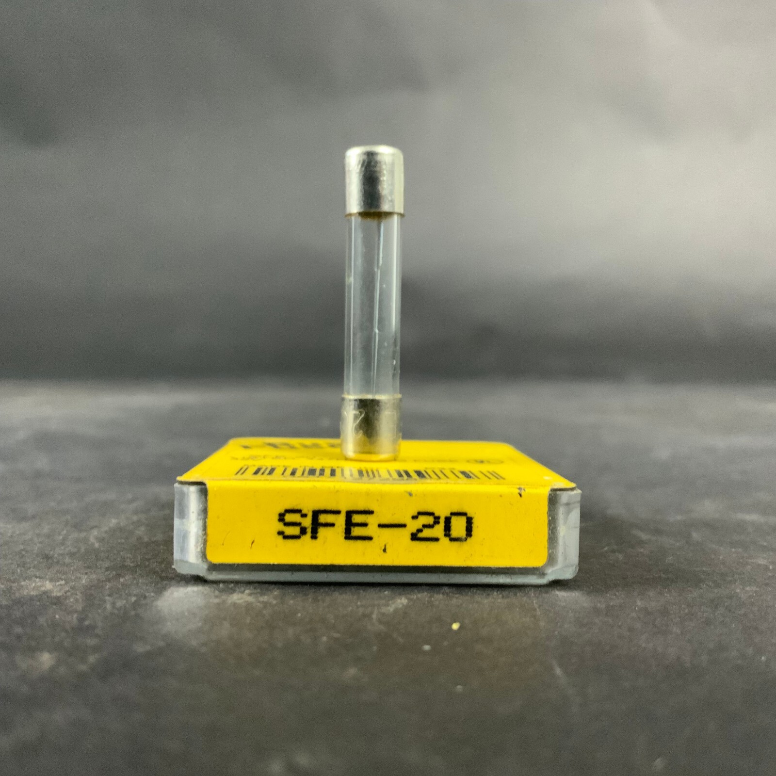 Used BUSSMANN SFE-20 FUSE - SET OF 5 ($6.50 OBO)