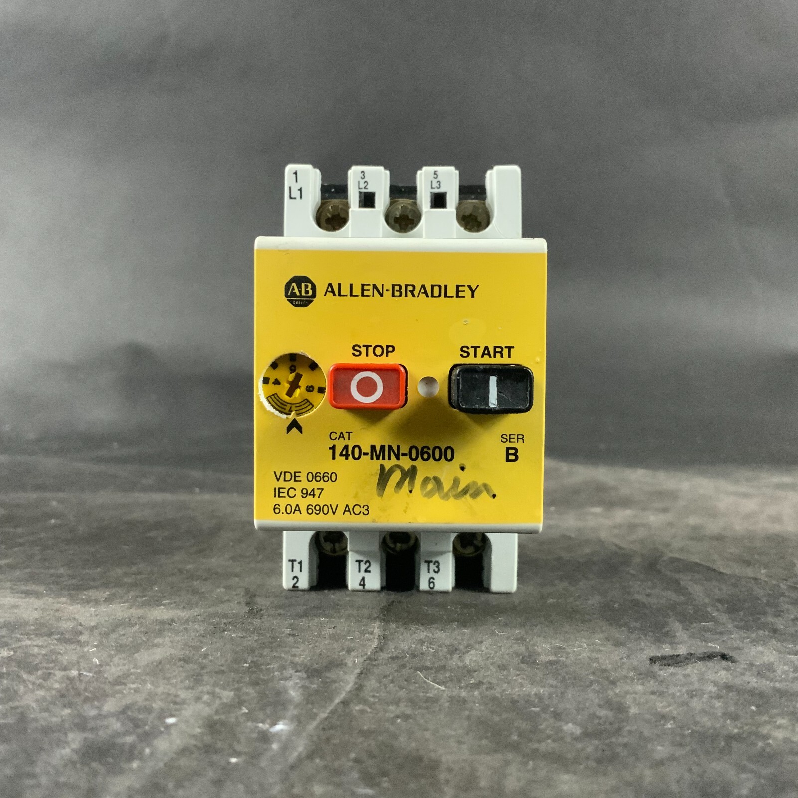 Used ALLEN BRADLEY 140-MN-0600 STARTER ($20 OBO)