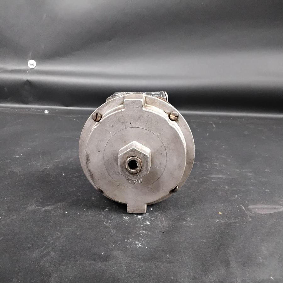 Used ANTUNES CONTROLS RHGP-A HIGH PRESSURE SWITCH ($50 OBO)