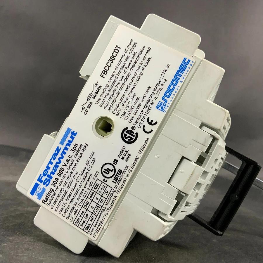 Used FERRAZ SHAWMUT FBCC30CDT FUSIBLE DISCONNECT SWITCH ($50 OBO)