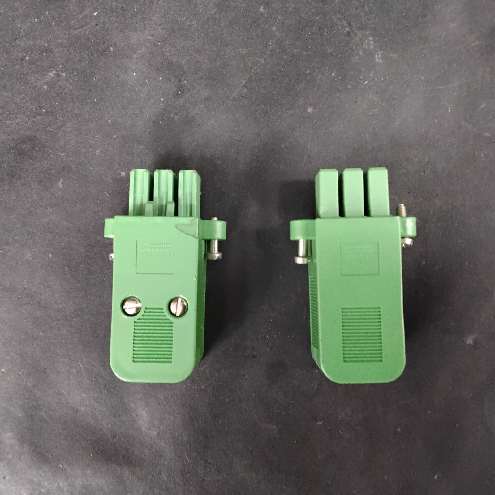 Used PHOENIX CONTACT KGG-PC 4/3 CABLE HOUSING - GROUP OF 2 ($16 OBO)