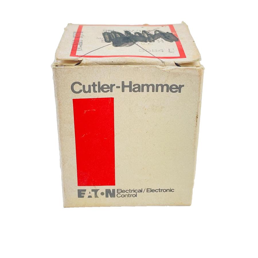 Used CUTLER HAMMER EATON E22VF1 22.5MM 2-POSITION SELECTOR SWITCH OPERATOR