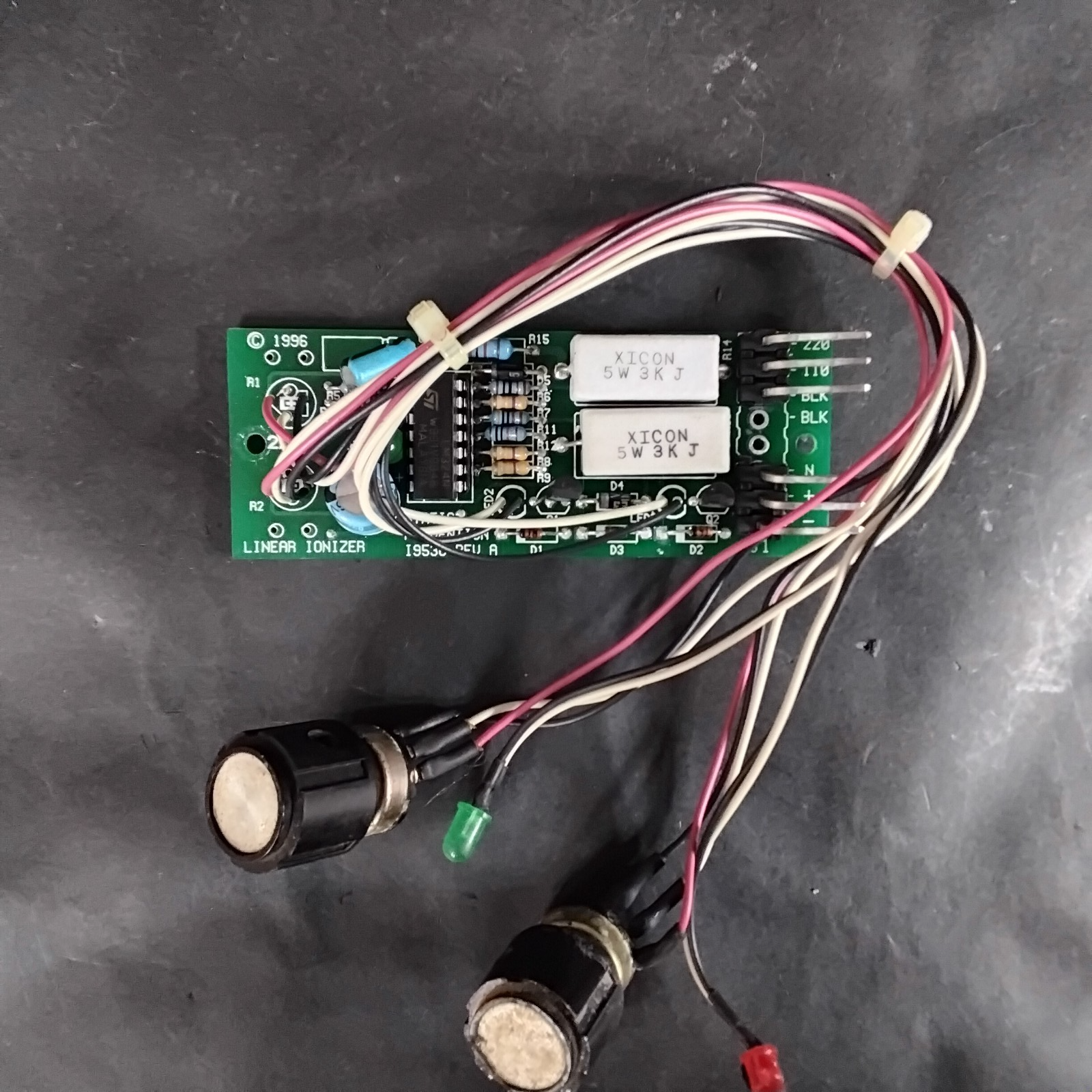 Used LINEAR IONIZER CIRCUIT BOARD ($15 OBO)