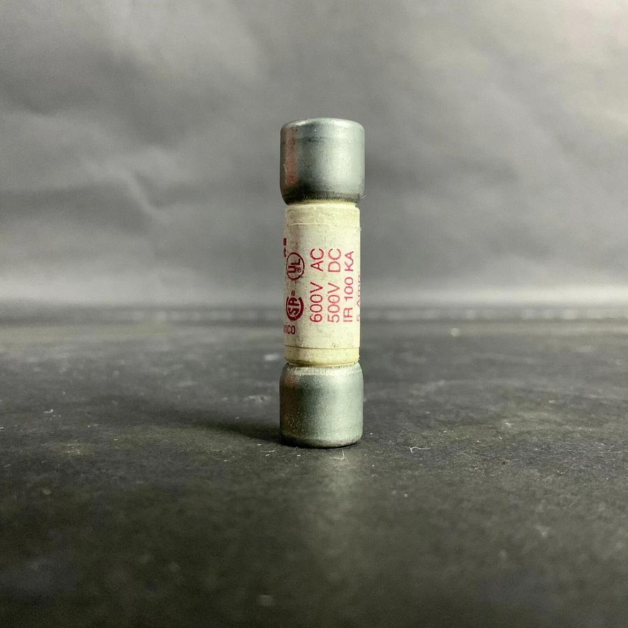 Used FERRAZ SHAWMUT AMPTRAP ATM-5 FUSE ($4 OBO)