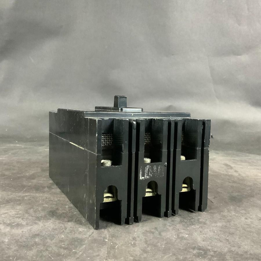 Used WESTINGHOUSE EH-3090 CIRCUIT BREAKER ($50 OBO)