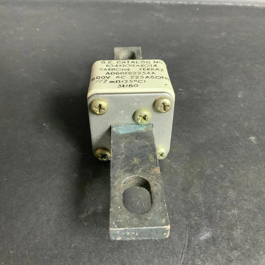 Used CARBONE FERRAZ A060FC225AA SEMICONDUCTOR FUSE ($12 OBO)