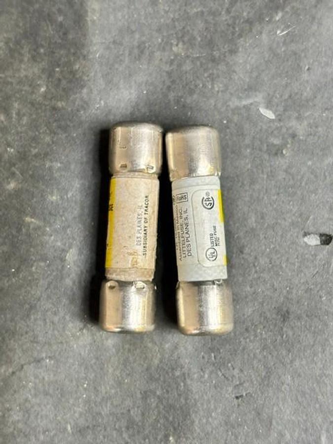 Used LITTELFUSE FLQ 6 FUSE - GROUP OF 2