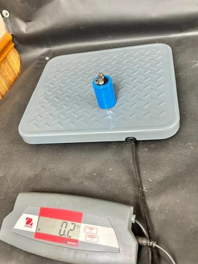 Used LECLANCHE 350 E 100 ELECTROLYTIQUE CAPACITOR