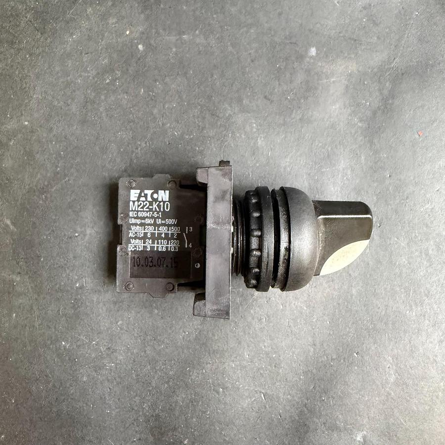 Used EATON M22-K10 SELECTOR SWITCH ($12 OBO)