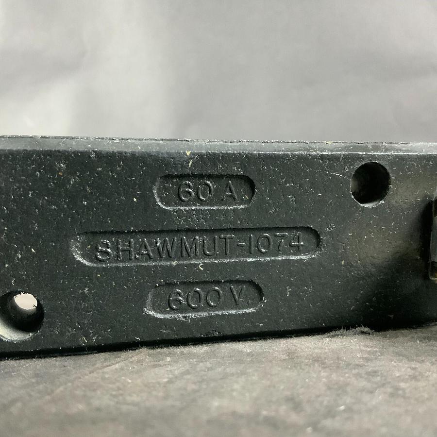 Used FERRAZ SHAWMUT 1074 FUSE HOLDER ($10 OBO)