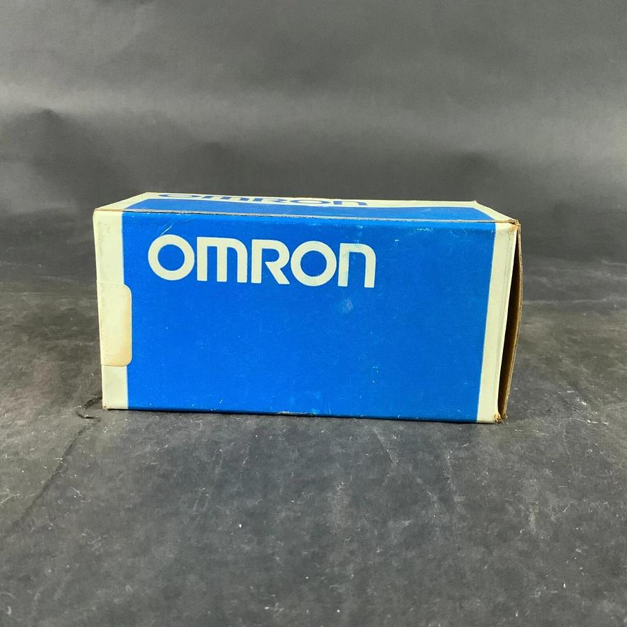OMRON H3BA-8 TIMER ($60 OBO)