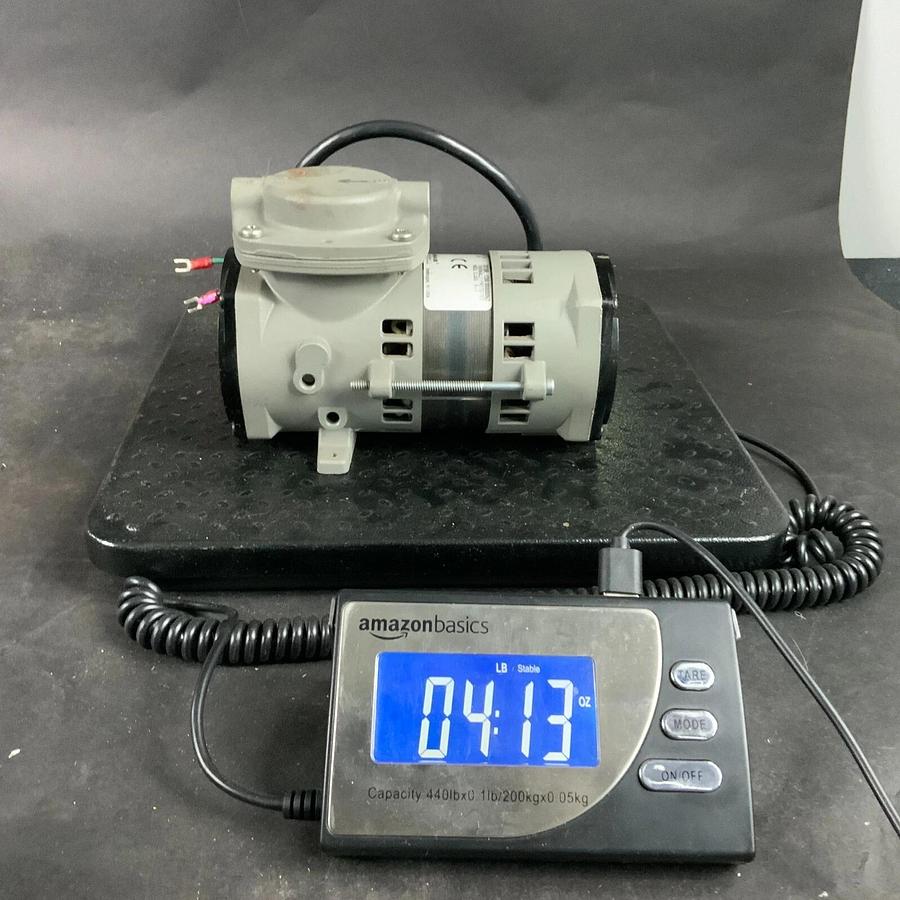 Used THOMAS 107CAB20TFE-119 COMPRESSOR ($145 OBO)