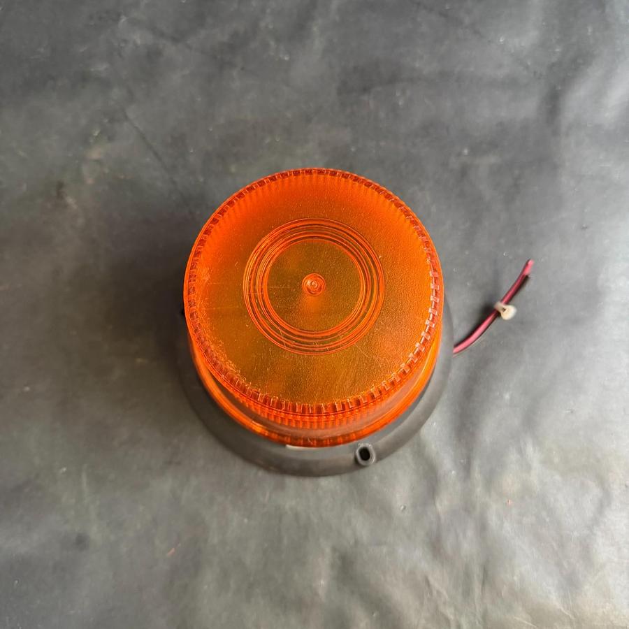 Used ECCO 6410 AMBER WARNING LIGHT ($25 OBO)