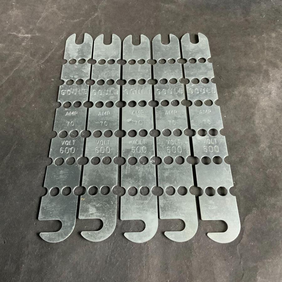 Used FERRAZ SHAWMUT RLS70 RENEWABLE LINK FUSE - SET OF 5 ($15 OBO)